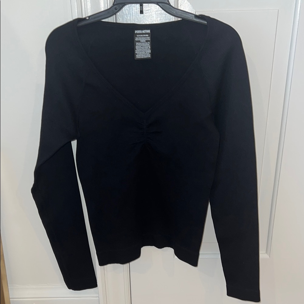 PINK Active Black Long Sleeve Top
